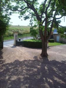 Hotel La Croix De Vernuche - Booking Information