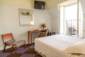 Hotel Latin Quarter - Policies and Additional Information