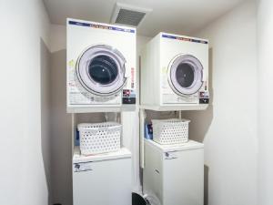HOTEL LiVEMAX Kyoto Kamogawamae - Frequently Asked Questions