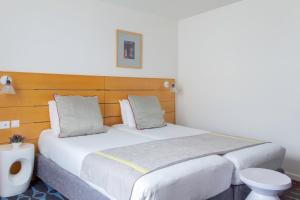 Hotel Lorette - Astotel - About Staying Here