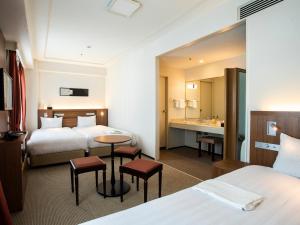 Hotel New Hankyu Osaka Annex - Dining and Restaurant