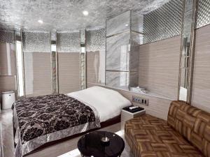 Hotel Sanctuary Ancliffs - Booking Information