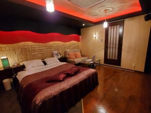 Hotel Serenina (Adults Only) - Frequently Asked Questions