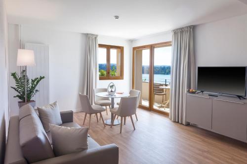 Hotel Spa Les Rives Sauvages - Nearby Attractions and Activities