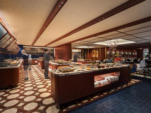Hotel Springs Makuhari Premier - Safety and Accessibility