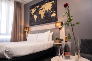 Hotel Univers - About Staying Here