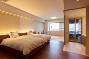 Iseya, Seaview Private Onsen Bath - Booking Information