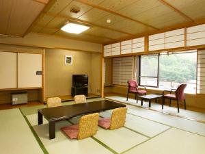 Izu Nagaoka Kinjokan - Booking Information