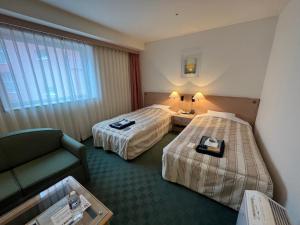 Jasmac Plaza Hotel - Guest Services