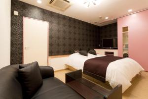 Jin'na 13 - Facility Offerings