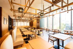 Karaksa Hotel Grande Shin-Osaka Tower - Accessibility and Suitability for Families