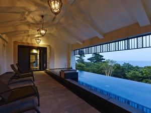 Kawana Hotel - Nearby Attractions