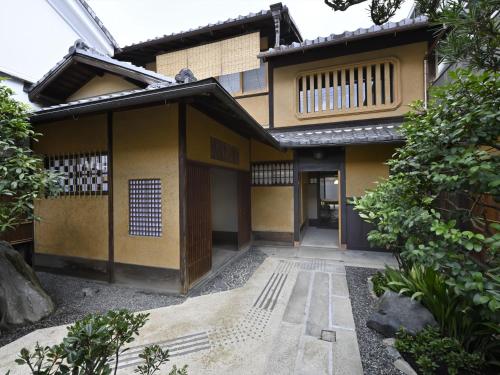 Kyo No Ondokoro NISHIJIN VILLA #5 - Management and Social Responsibility