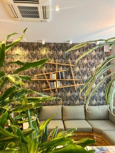 Kyriad Paris 18 - Porte De Clignancourt - Montmartre - Positive Guest Experiences