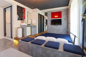 Material - Frequently Asked Questions