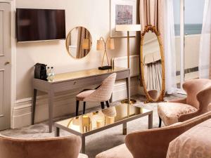 Mercure Brighton Seafront Hotel - Check-in and Check-out