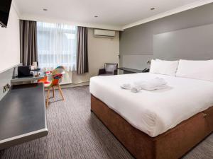 Mercure Chester Abbots Well Hotel - Questions About Staying Here