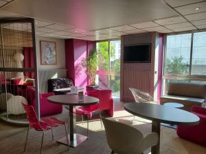 Mercure Epinal Centre - About Staying Here