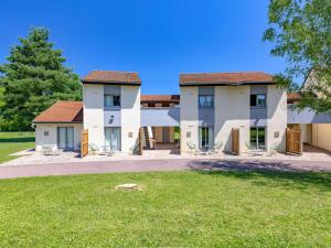 Mercure Lyon East Villefontaine - About Staying Here