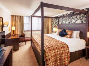 Mercure Maidstone Great Danes Hotel - Services for Guests