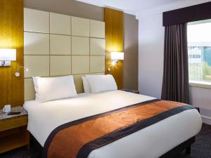 Mercure St Helens - Booking Information