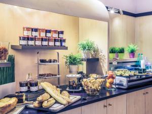 Mercure Tours Center Train Station and Congress - About Staying Here