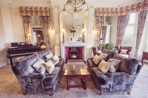 Merewood Country House Hotel - Languages Spoken