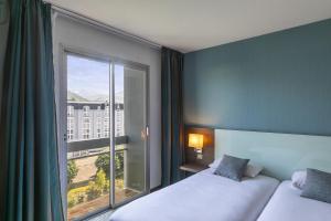Miramont Hotel - About Staying Here