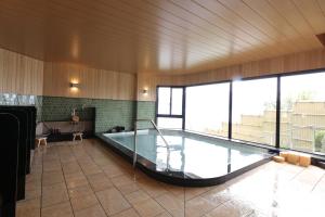 Miyahama Grand Hotel - Policies and Guest Services