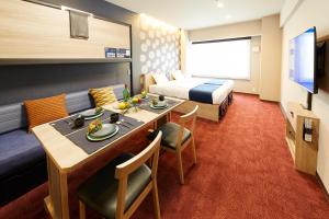 Monday Apart, Nihonbashi Suiten-gu Front - Frequently Asked Questions