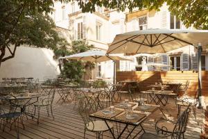 Montgrand-Vieux Port Aparthotel - Dining Options