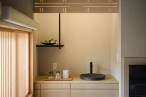 Nazuna Kyoto Tsubaki St. - Policies and Guidelines