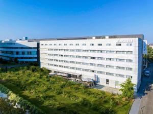 Novotel Nantes Centre Gare - Safety and Legal Considerations