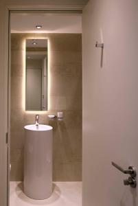 NOX Belsize Park - Booking Information