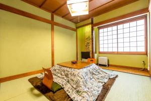 Oyado Hisaya - Guest Services