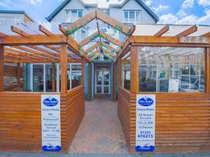 OYO Pier Hotel - Questions About Staying Here