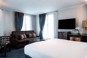 Pavilion Opera Grand Boulevards - About Staying Here