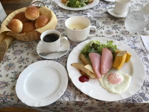 Petit Hotel Kurumi to Milk - Spacious and Well-Appointed Rooms