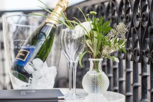 Prince Albert Montmartre - About Staying Here