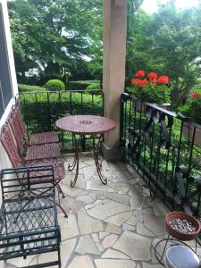 Private Hotel Rei - Travel Considerations