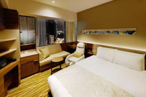 Remm Plus Ginza - Location and Transportation