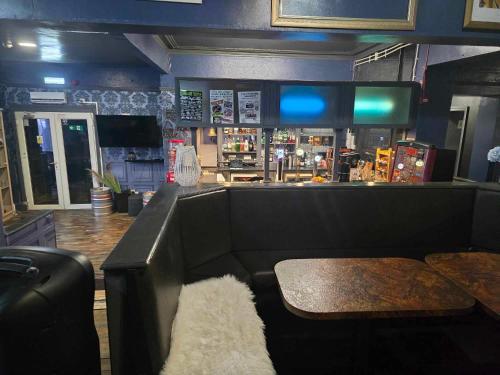ROSE Hotel Review: A Comfortable Stay - Questions About Staying Here