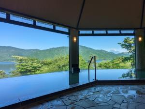 Ryuguden - Guest Experiences