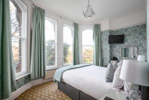Sefton Park Hotel - Questions About Staying Here