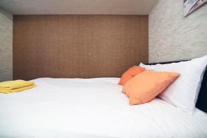 Shinjuku Tenjin 4F - Transportation Options