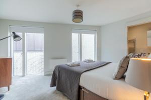 StayInn Holborn - Policies and Requirements