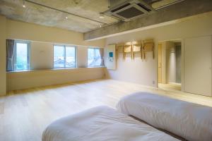 TAKAONE ACTIVITY＆STAY - Child and Pet Policies