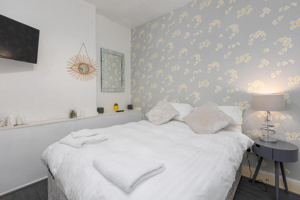 The B & B Blackpool Review