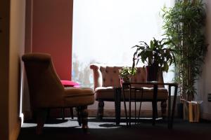 The Bryson Hotel - Worth The Stay