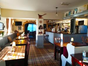 The Clarendon Country Pub With Rooms - Activities and Amenities